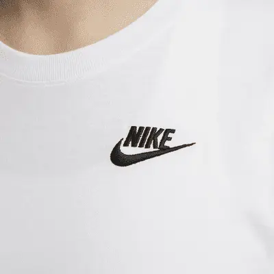 Футболка Nike Sportswear Club Essentials, белый/черный — фото 4