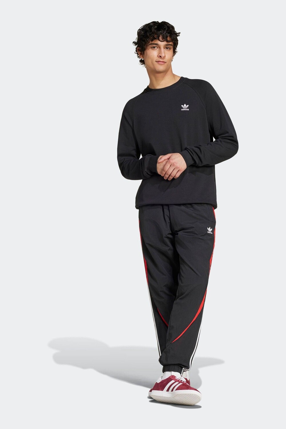 

Спортивный топ Ess Crew Adidas, черный