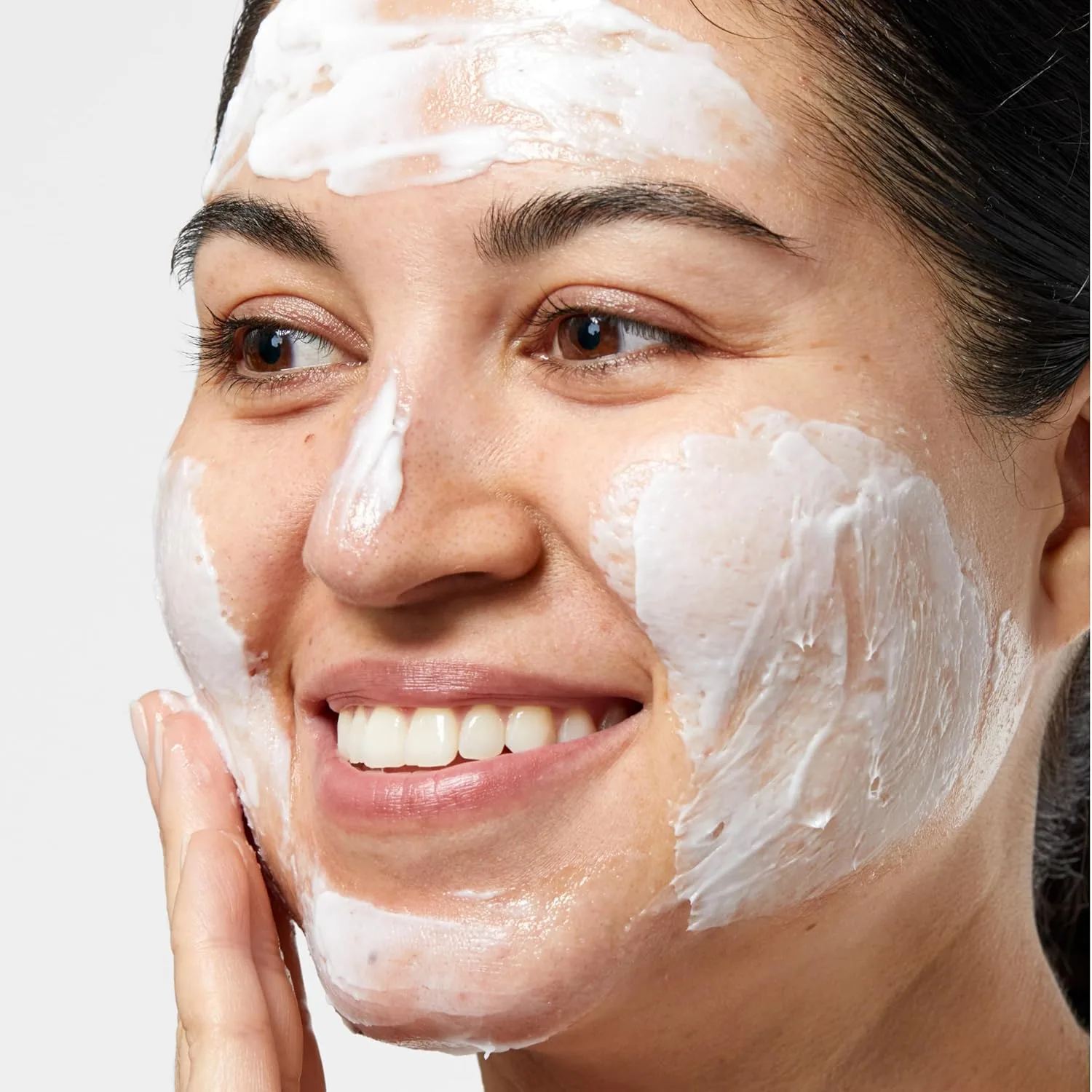 Clinique 7 Day Daily Gentle Face Exfoliator Lightweight Scrub Cream - легкий скраб-крем для всех типов кожи | Мягкий скраб для лица с диоксидом кремния | Отшелушивает и улучшает состояние кожи 251 мл (1 шт.) — фото 4