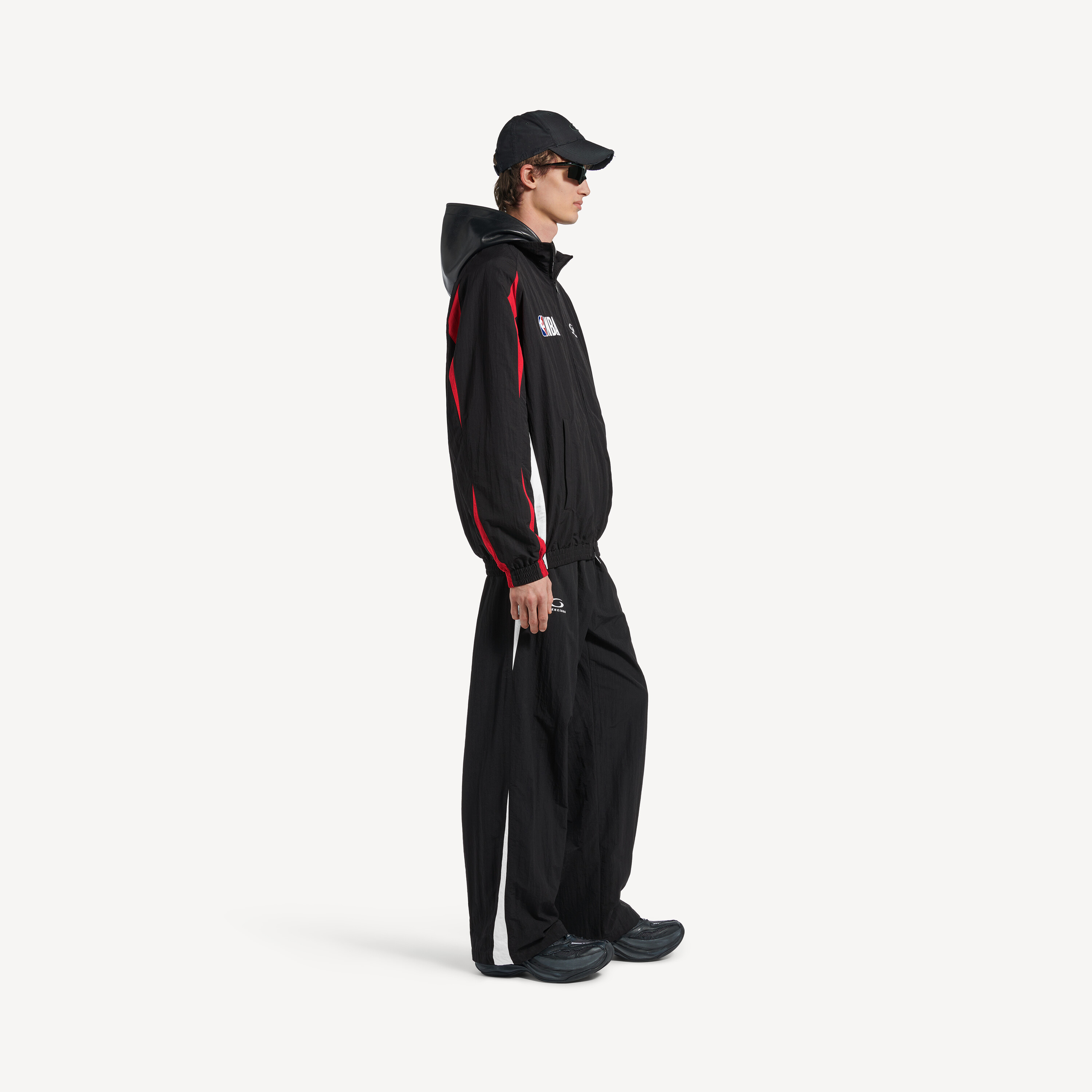 Мужские спортивные брюки Balenciaga в сотрудничестве с NBA, цвет: новый черный, черный — фото 3