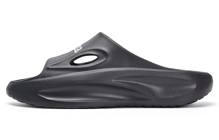 Шлепанцы унисекс черный/белый Joma