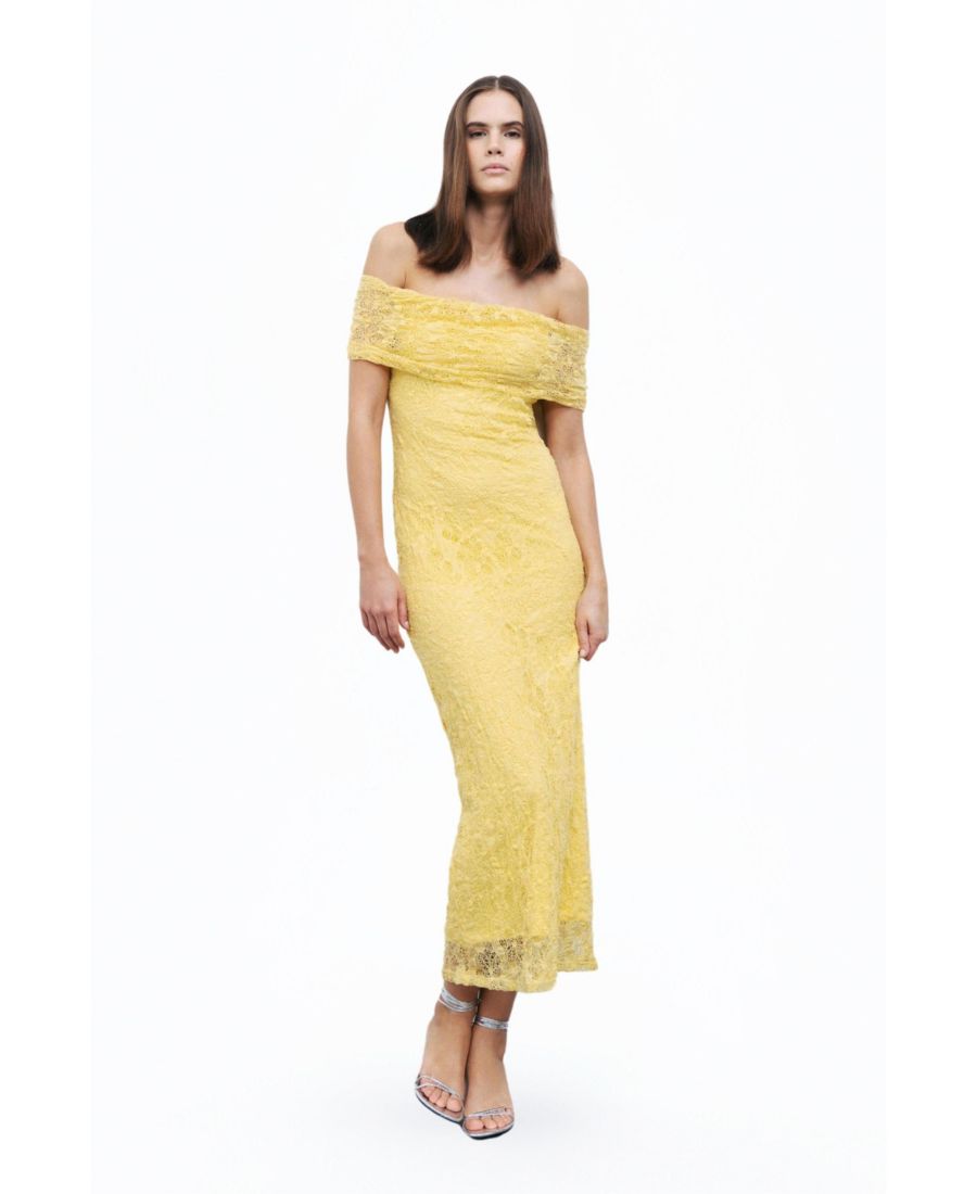 

Женское длинное платье с открытыми плечами и кружевной отделкой NOCTURNE, Yellow