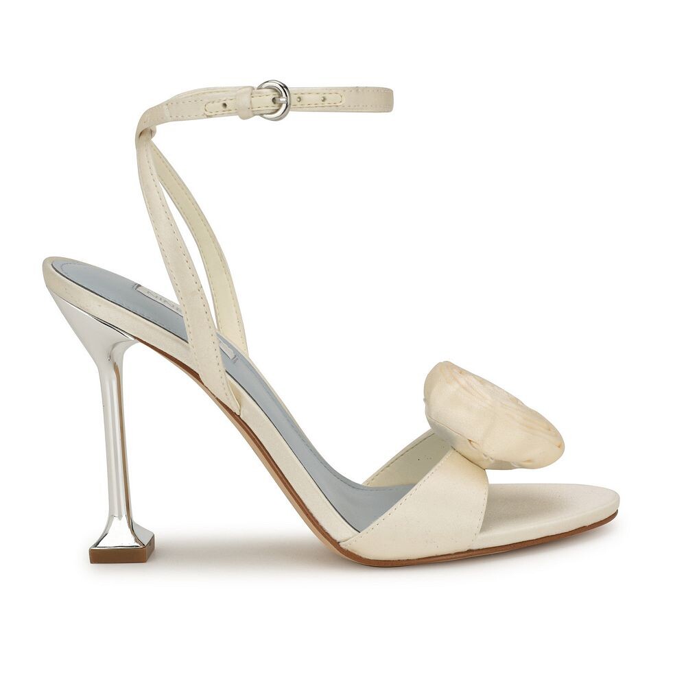 Женские модельные сандалии Nine West Neve Bridal, цвет Ivory Satin — фото 2