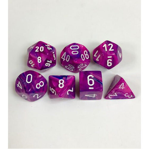 

Игровые кубики Poly 7 Set: Festive Violet With White Chessex