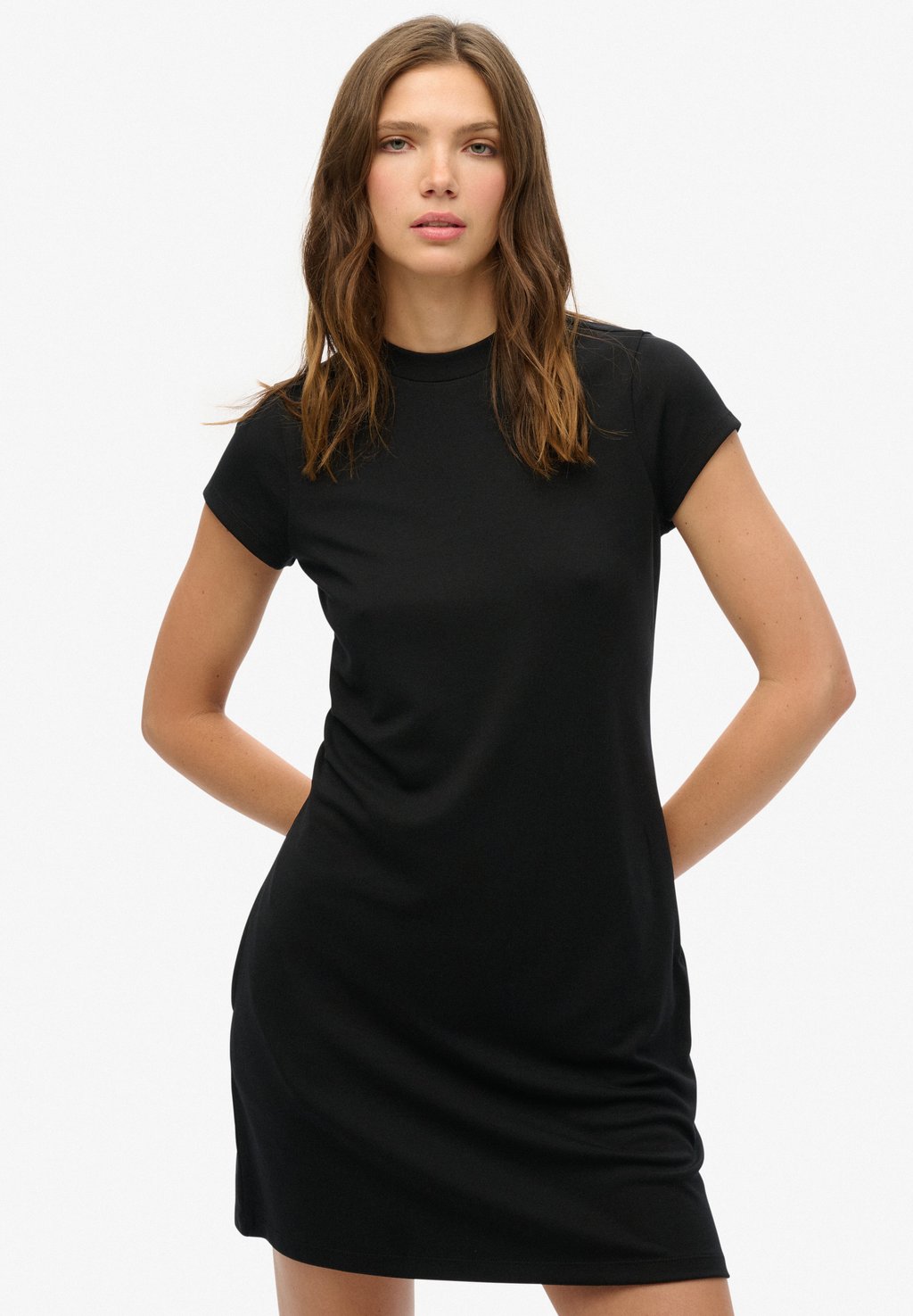 

Платье из джерси SHORT SLEEVE A-LINE Superdry, черный
