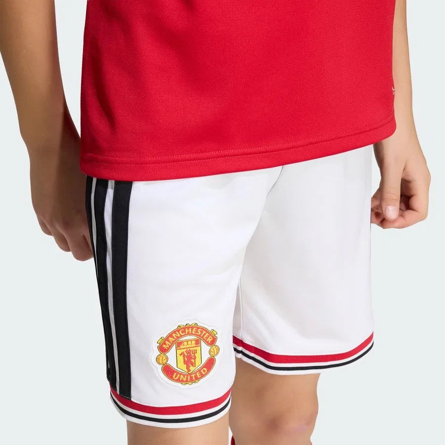 Детские спортивные шорты с принтом Manchester United 26/27 Home Short Kids, adidas, Белый — фото 4
