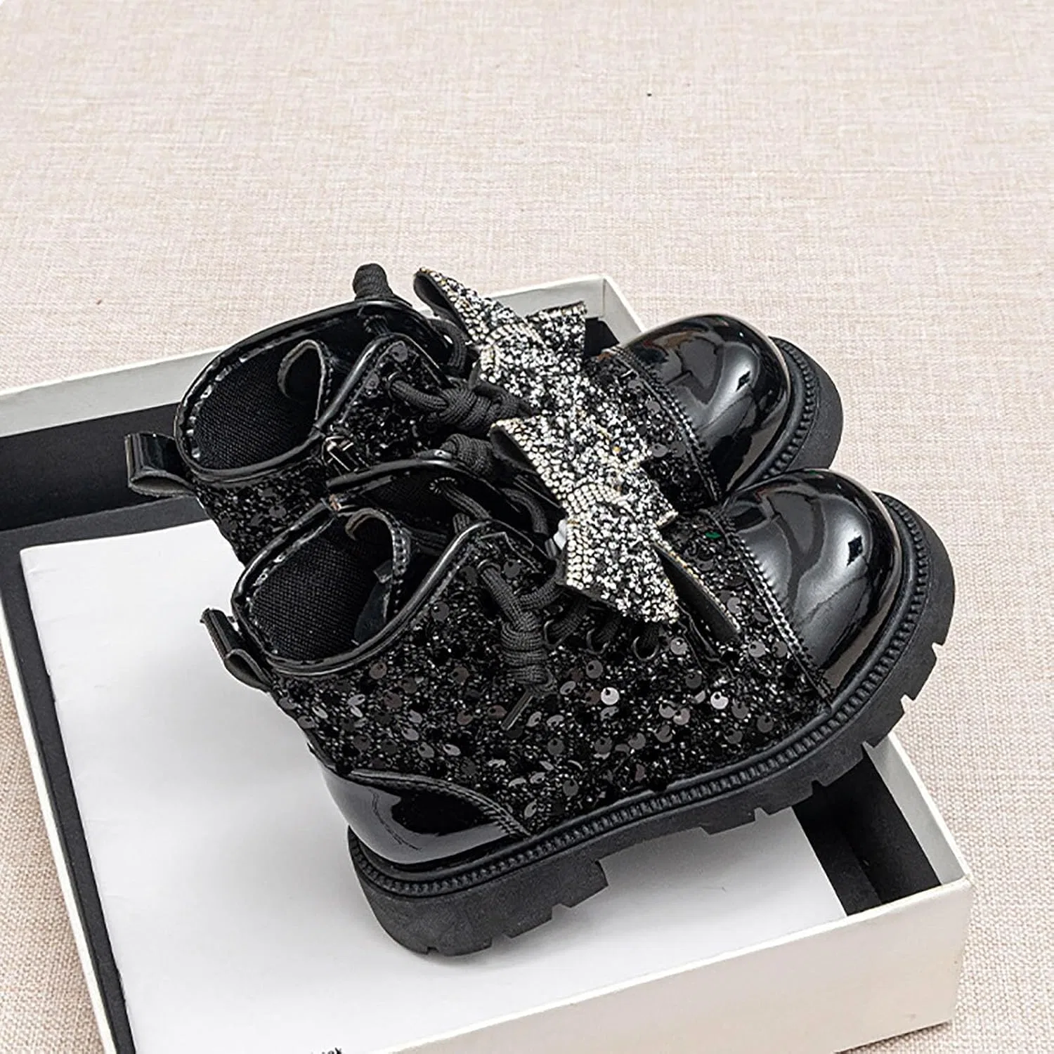Детские ботинки для девочек с мягкой подошвой IWIHMIV, Black — фото 3