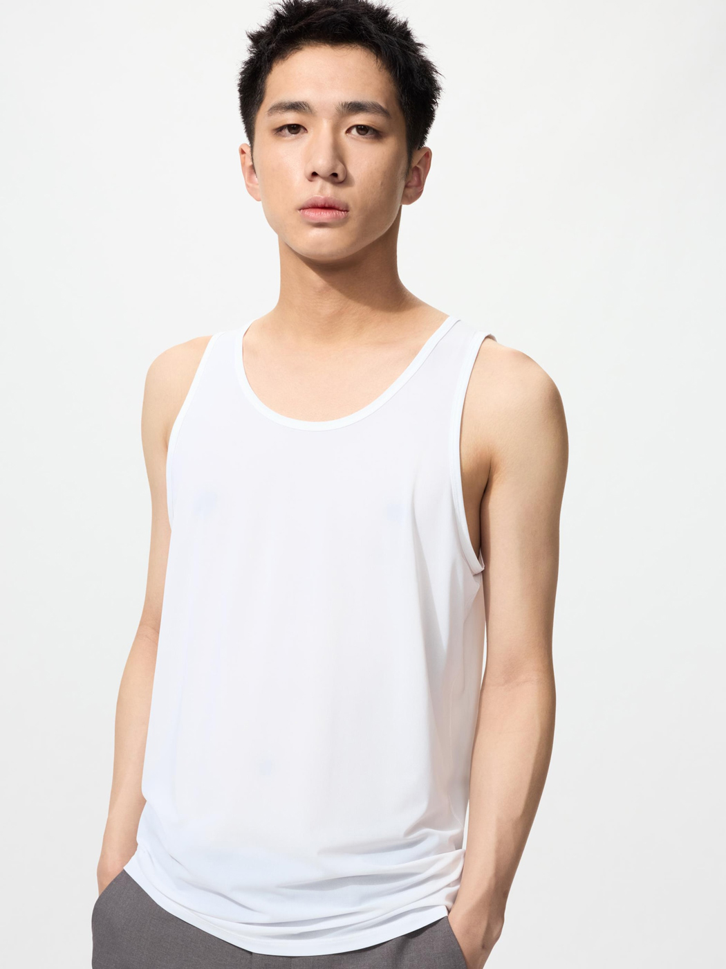 Майка Uniqlo Airism Deodorant Mesh, 00 белый