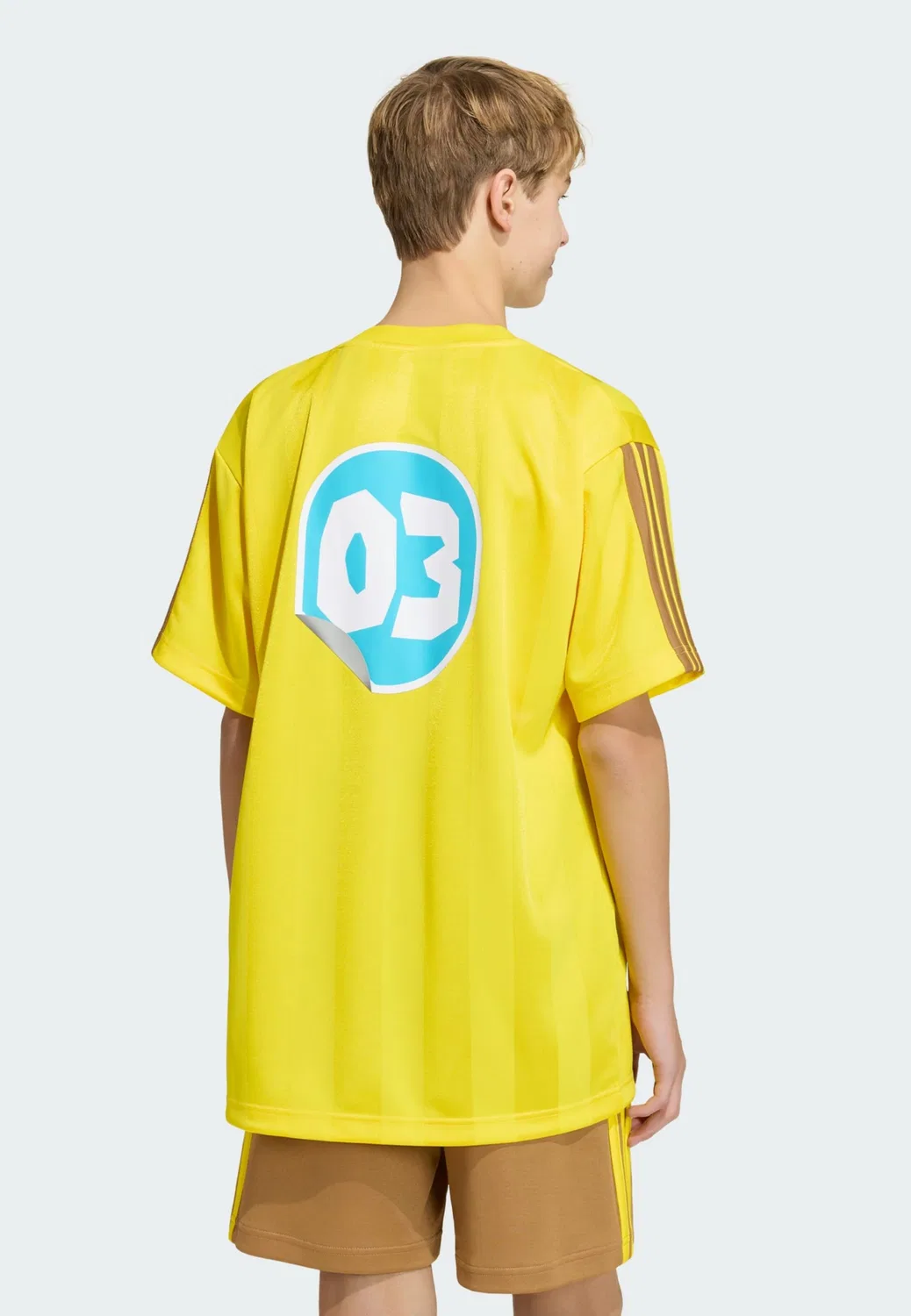 Спортивная футболка Adidas Sportswear Performance Shirt Adidas x Fortnite Peely в желтом и медовом цвете — фото 3