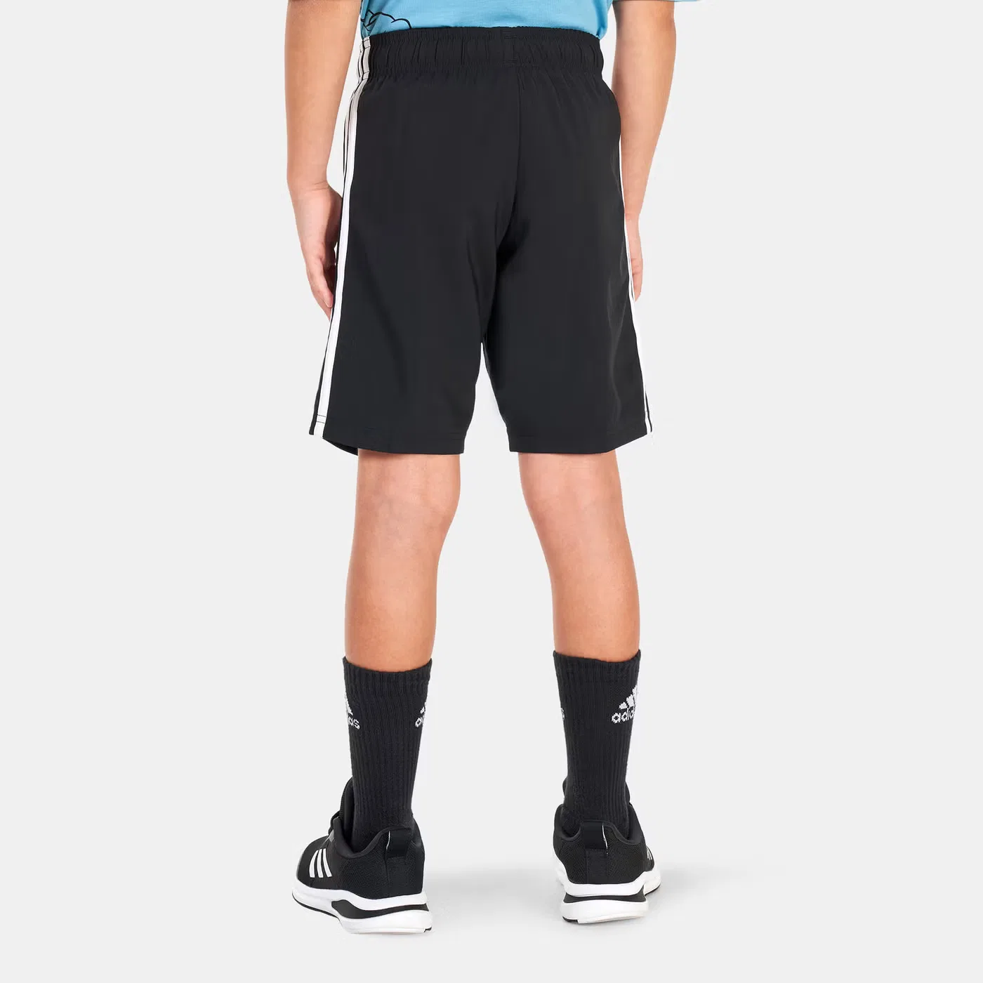 Шорты с эластичным поясом Essentials 3-Stripes Adidas, черный — фото 2