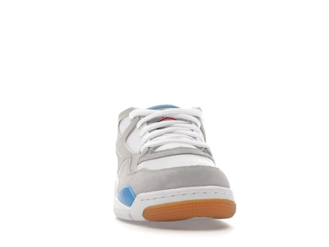 Детские кроссовки Lifestyle с моделью Jordan 4 RM от Jordan, White/White/Neutral Grey — фото 2