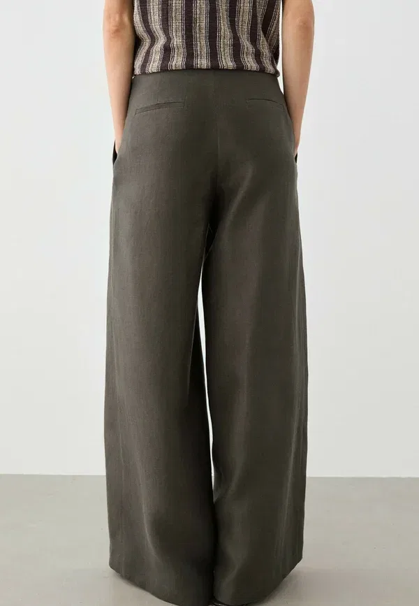 Брюки льняные Relaxed Fit Massimo Dutti, коричневый — фото 3