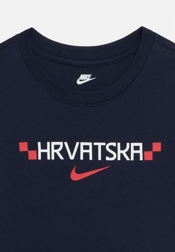Футболка хлопковая Croatia graphic tee Nike Performance, Obsidian, White, University Red, белый/красный — фото 4