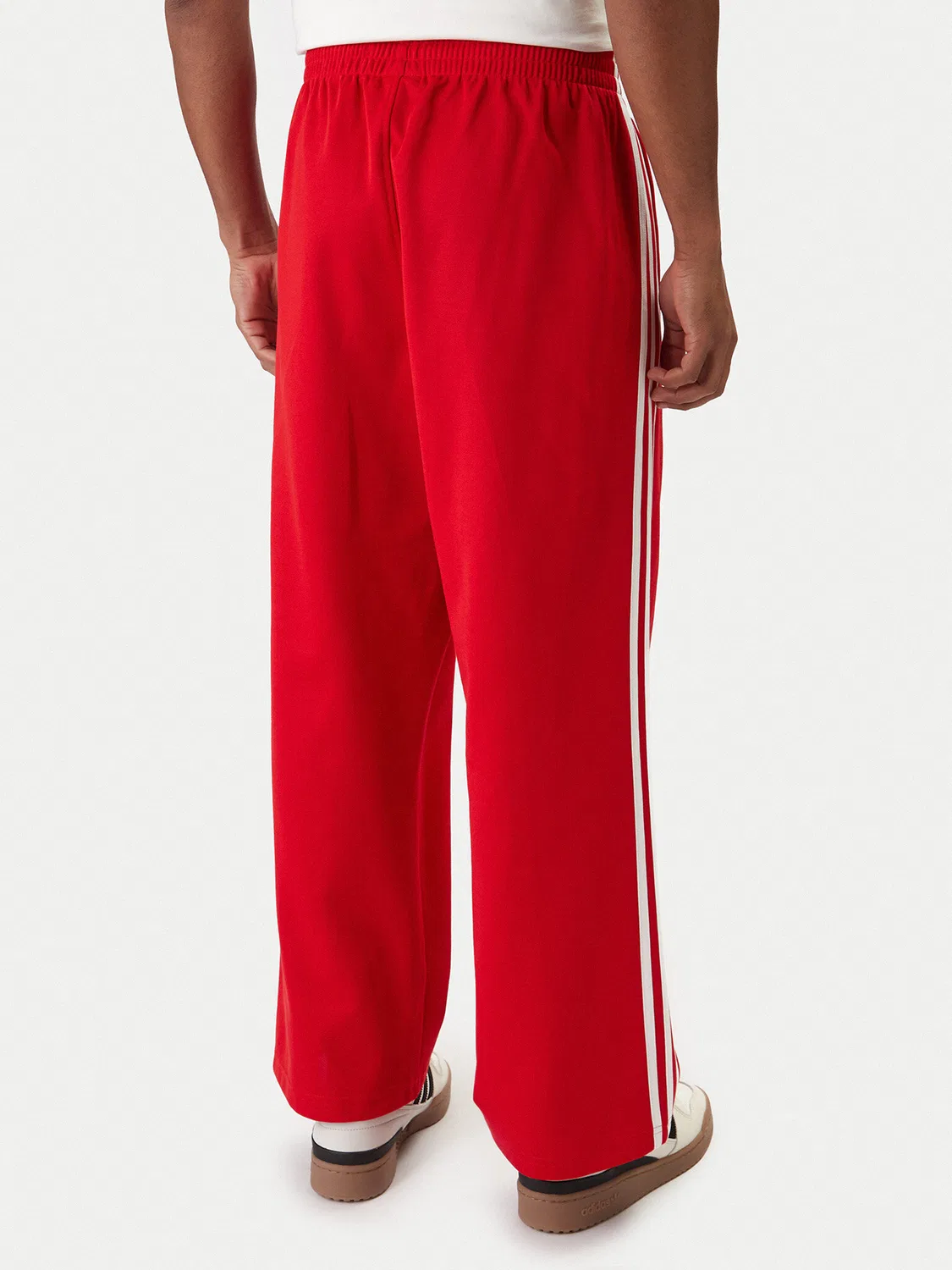 Мужские спортивные брюки свободного кроя adicolor Adidas, красный — фото 3