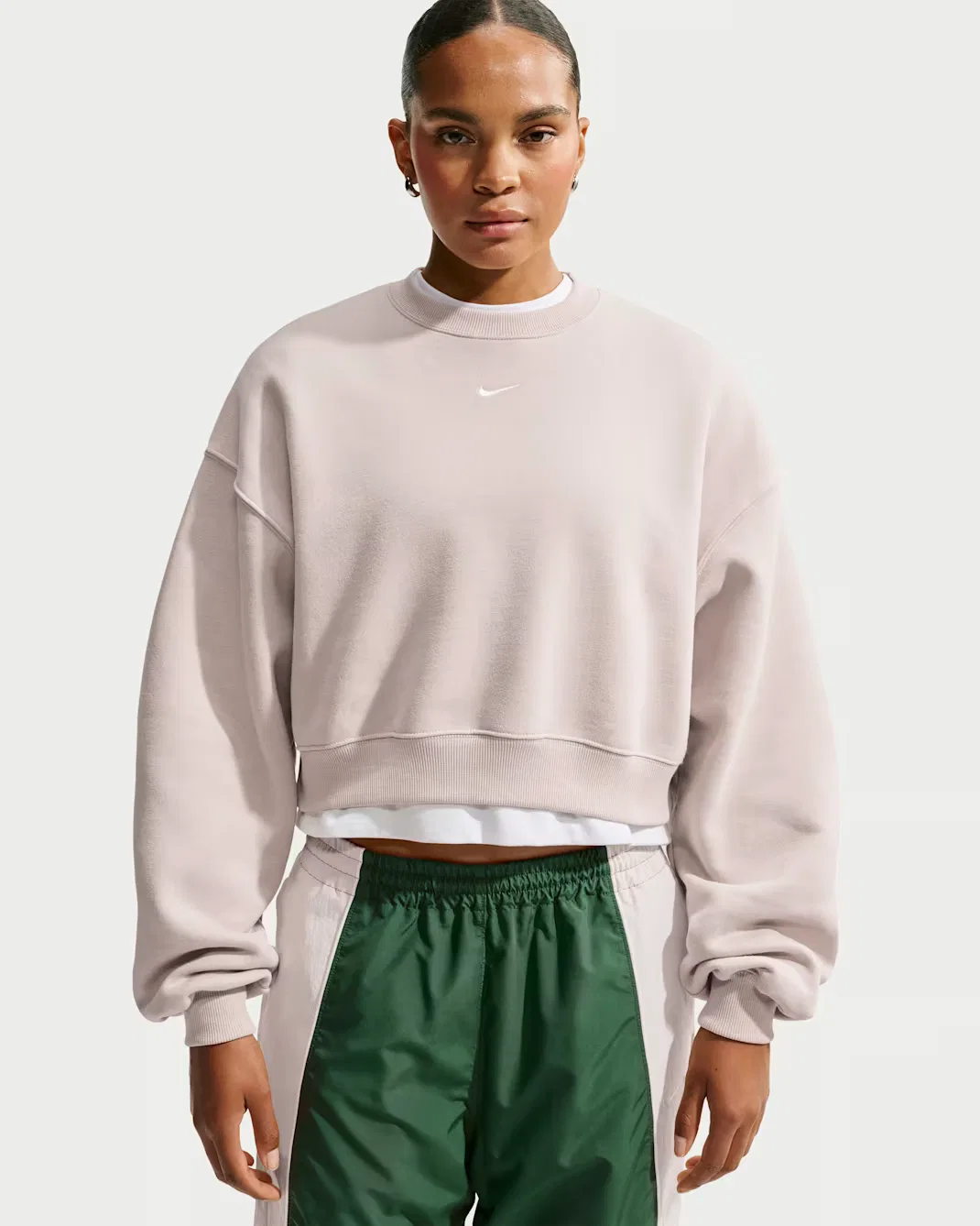 Женская укороченная футболка оверсайз с круглым вырезом Nike Studio Fleece Medium Weight, Cream II/Sail