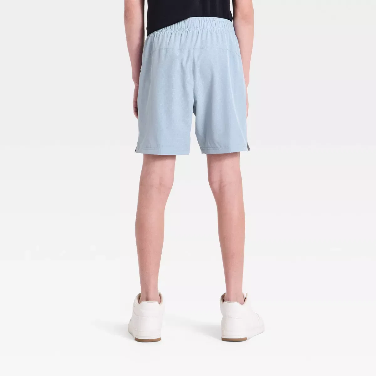 Детские шорты для мальчиков с влагоотводящей тканью All In Motion KIDS PERFORMANCE, Light Blue — фото 2
