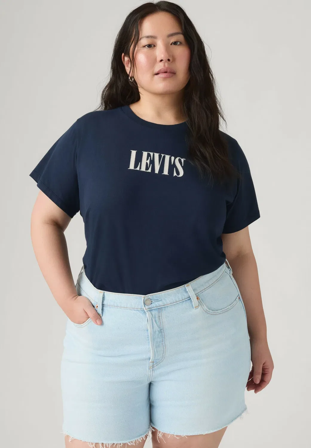 Идеальная футболка с принтом и стразами, спортивная Levi'S, Pl Serif Stud Outline Navy Blazer - Blues — фото 4