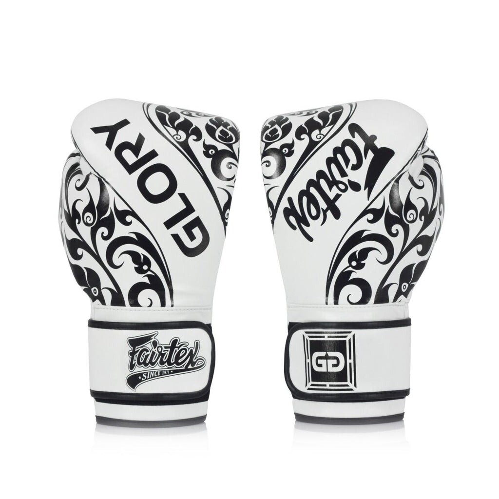

Боксерские перчатки Fairtex x Glory Kickboxing Limited Edition, Velcro, 16 oz., белый