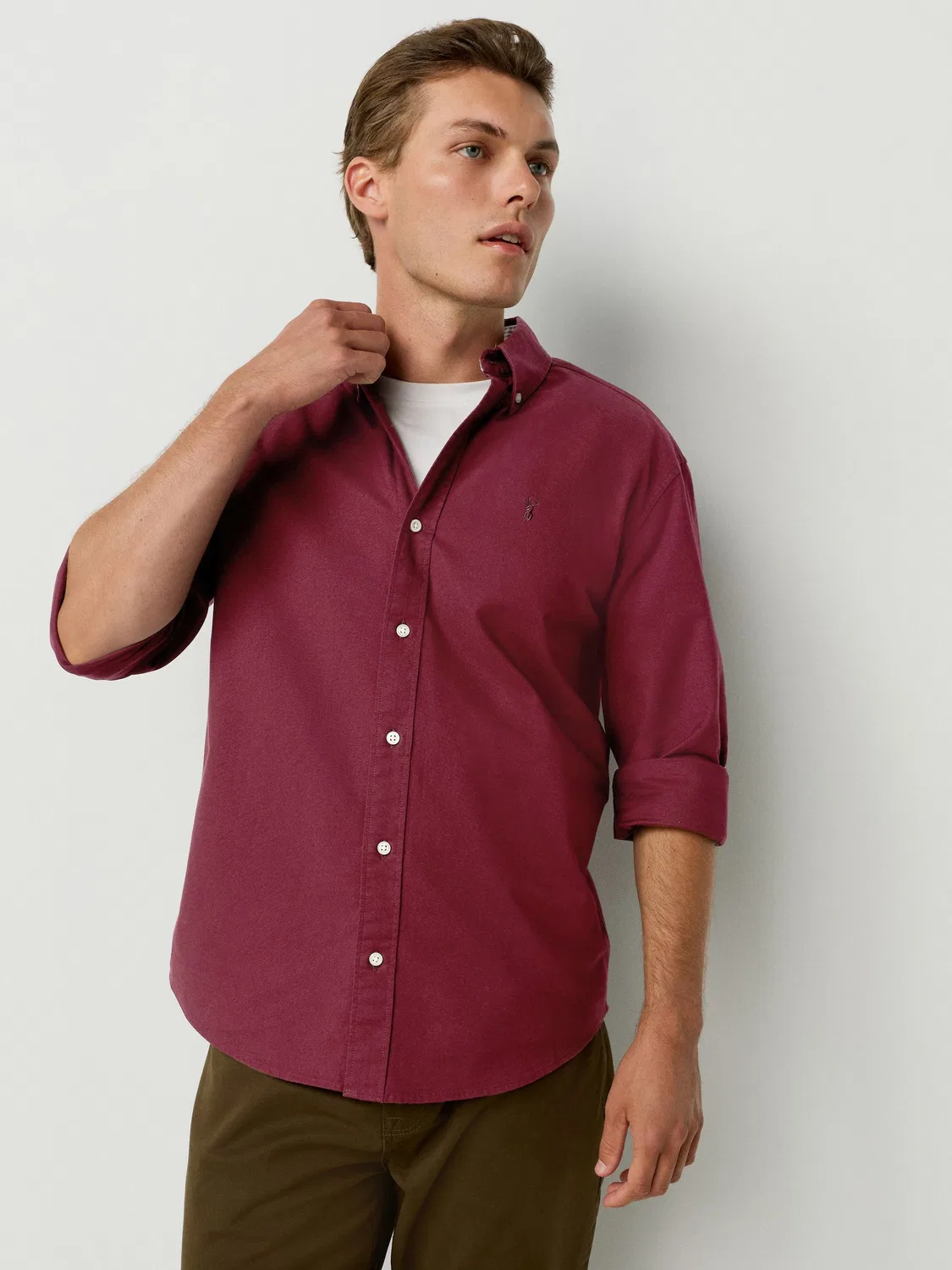 Рубашка оксфорд Slim Fit с вышивкой Next, Бургунди