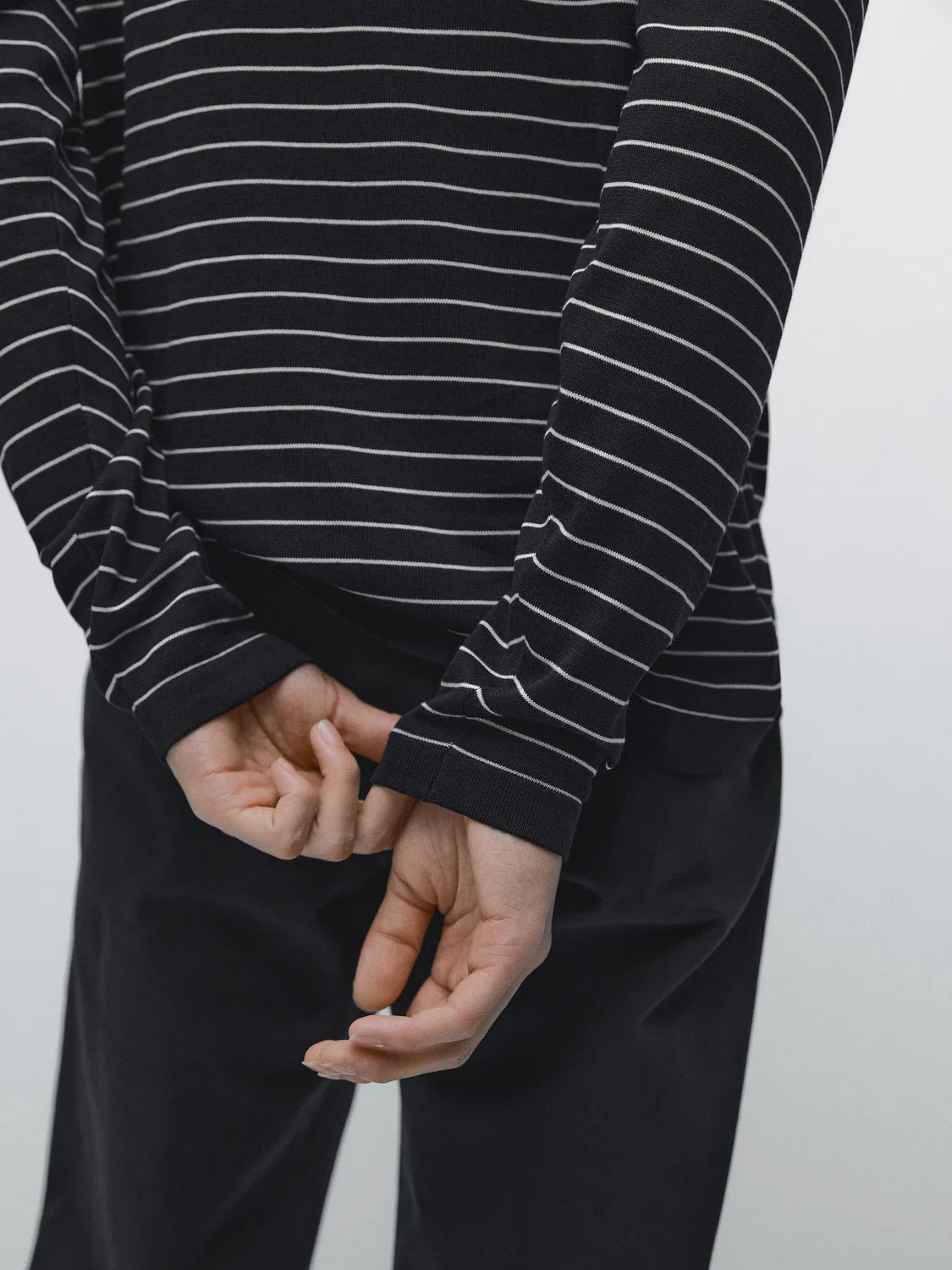 Полосатый свитер с круглым вырезом Massimo Dutti, темно-синий — фото 4