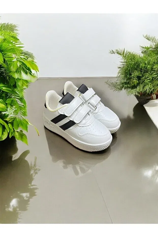 Детские спортивные туфли для девочек на липучке Miracan, White-Black