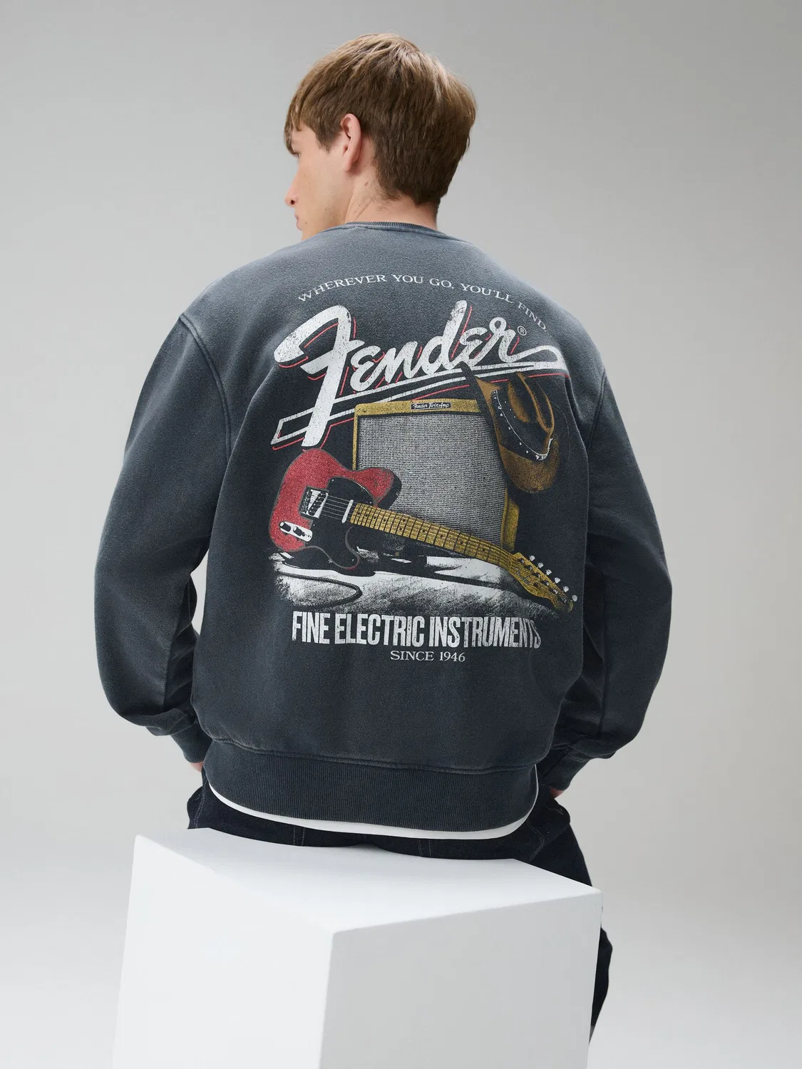 Свитшот с графическим принтом Fender Next, серый