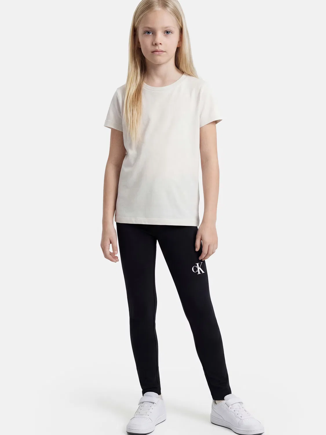 Узкие леггинсы Calvin Klein Jeans черного цвета — фото 4