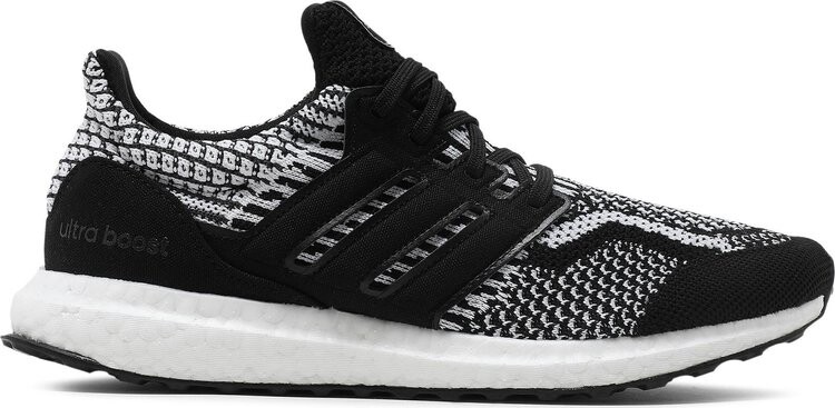 

Кроссовки Adidas UltraBoost 5.0 DNA J 'Oreo', черный