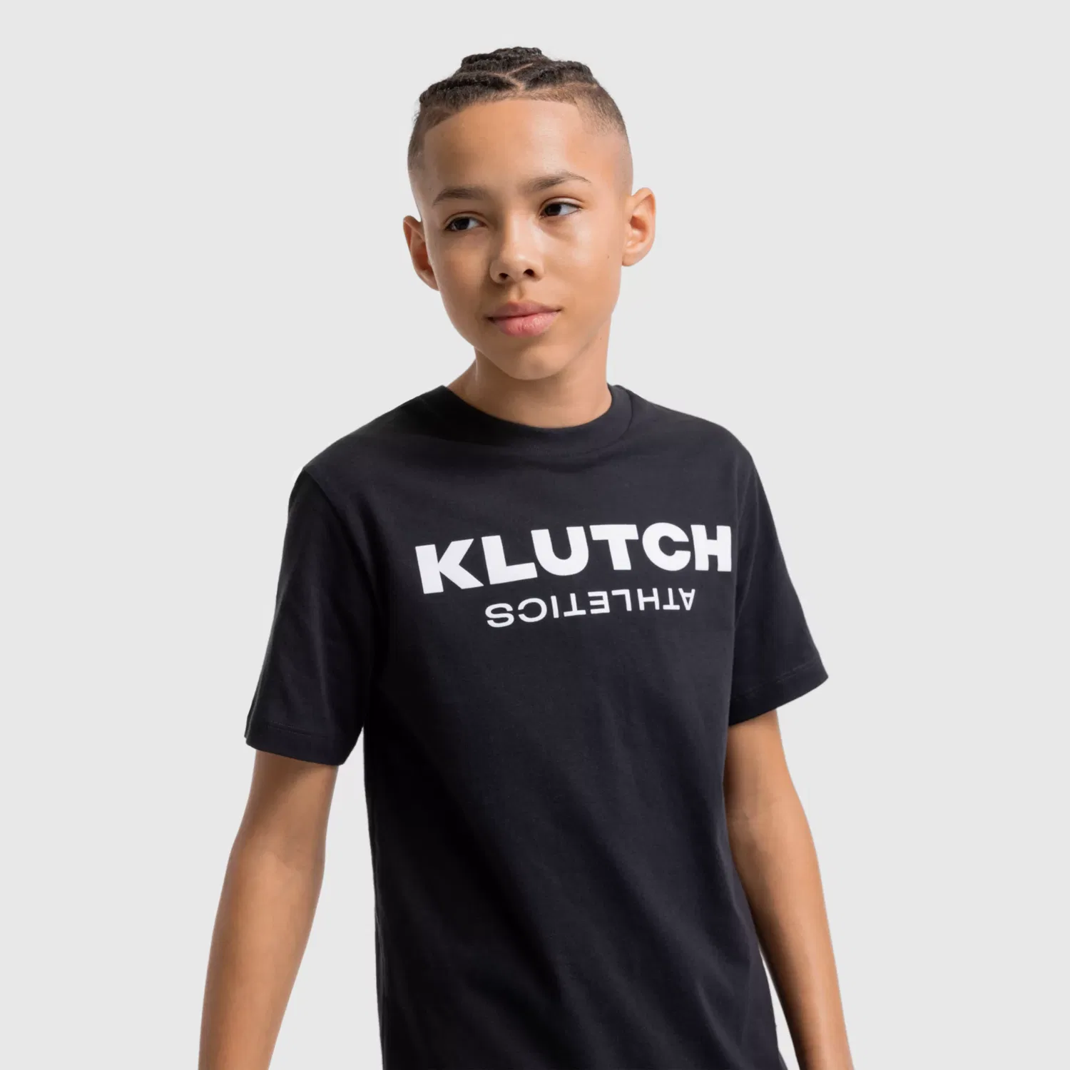 Детская футболка с коротким рукавом с принтом логотипа Klutch Athletics New Balance, Caviar — фото 2