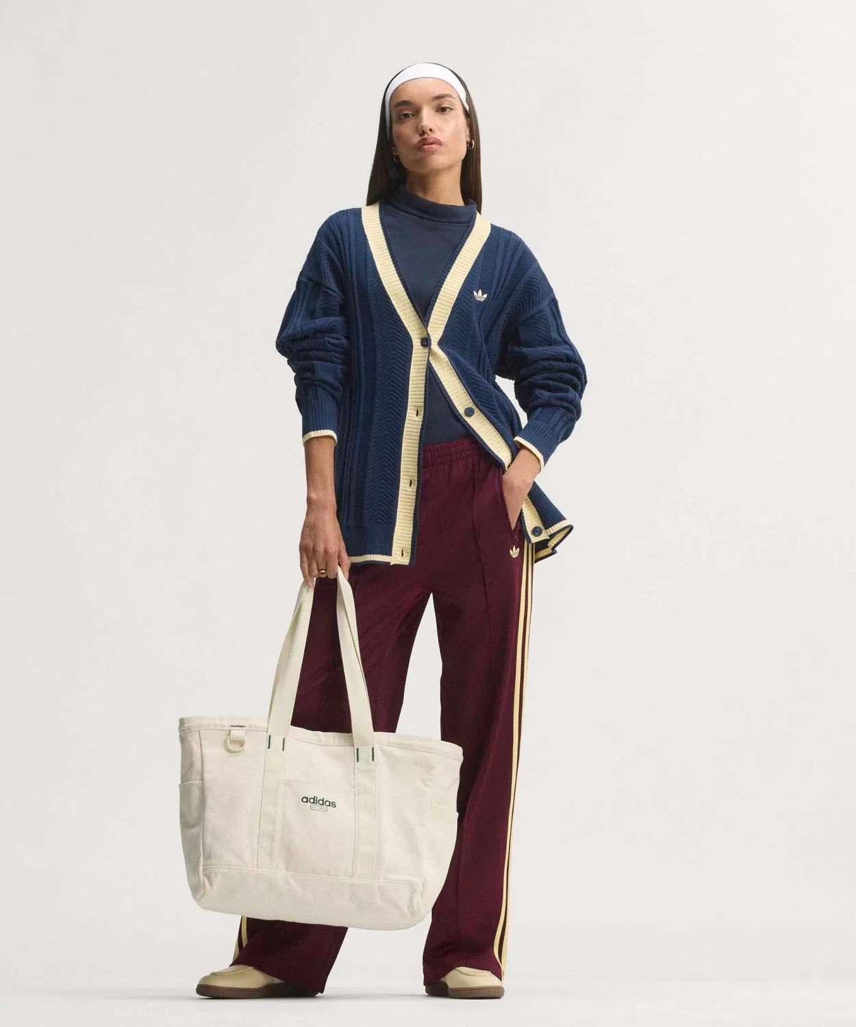 Женский кардиган свободного кроя с V-образным вырезом Adidas Originals, Blue