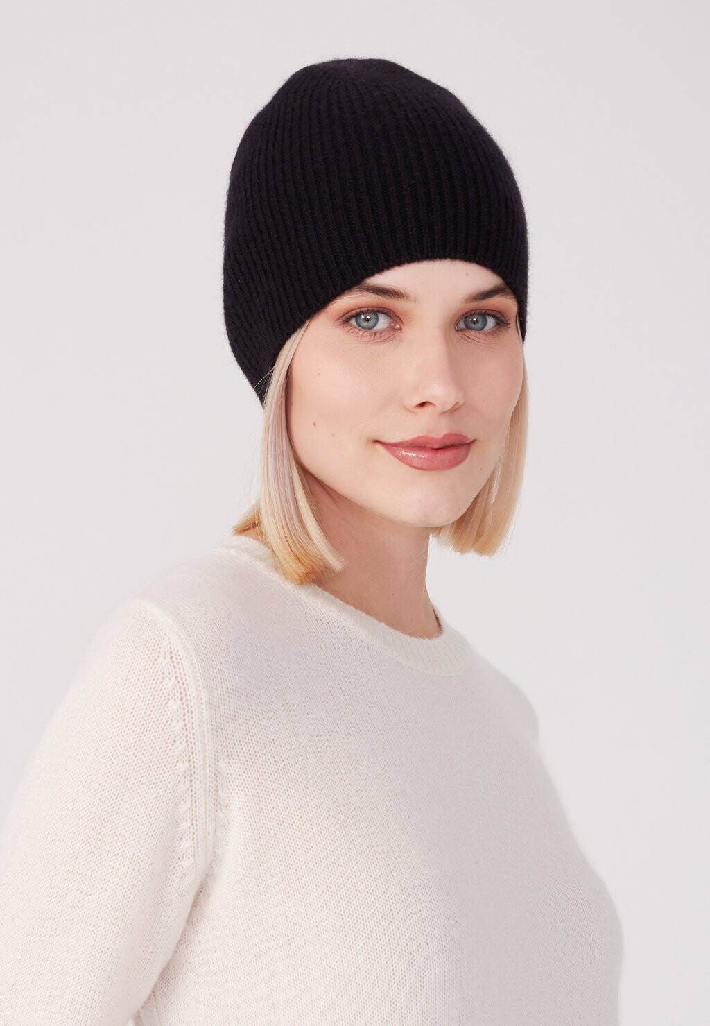 

Шапка FEIN Style Republic, цвет black