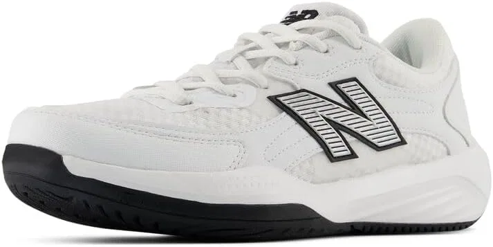 Детские кроссовки для девочек 696v7 New Balance, Nb White/Black