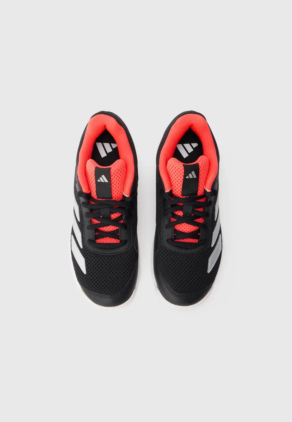 Теннисные кроссовки для разных кортов Adidas Performance, White/Silver-Coloured/Core Black — фото 4