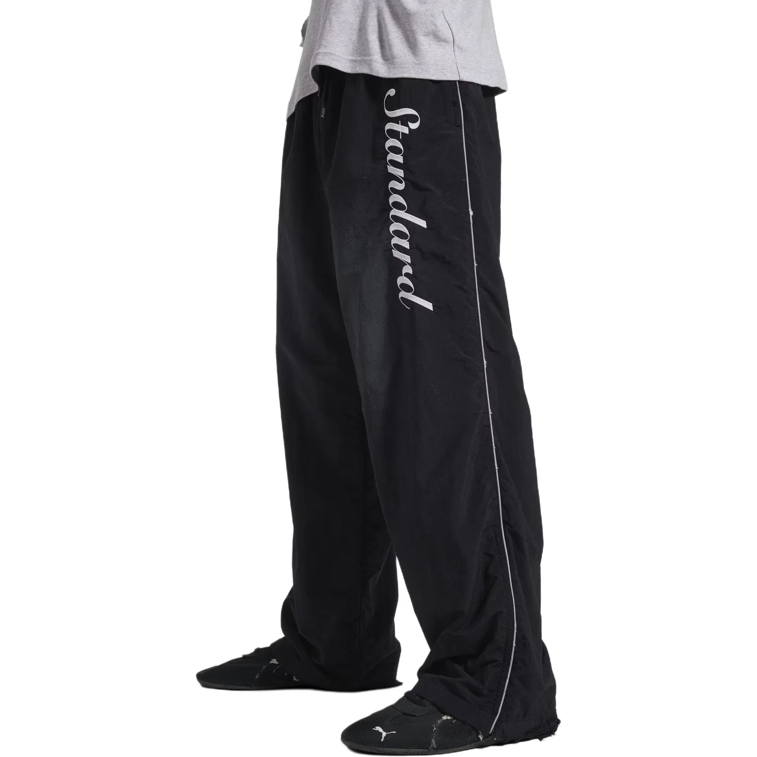 Мужские спортивные штаны из трикотажа Standard Script Large Balenciaga, Black — фото 3