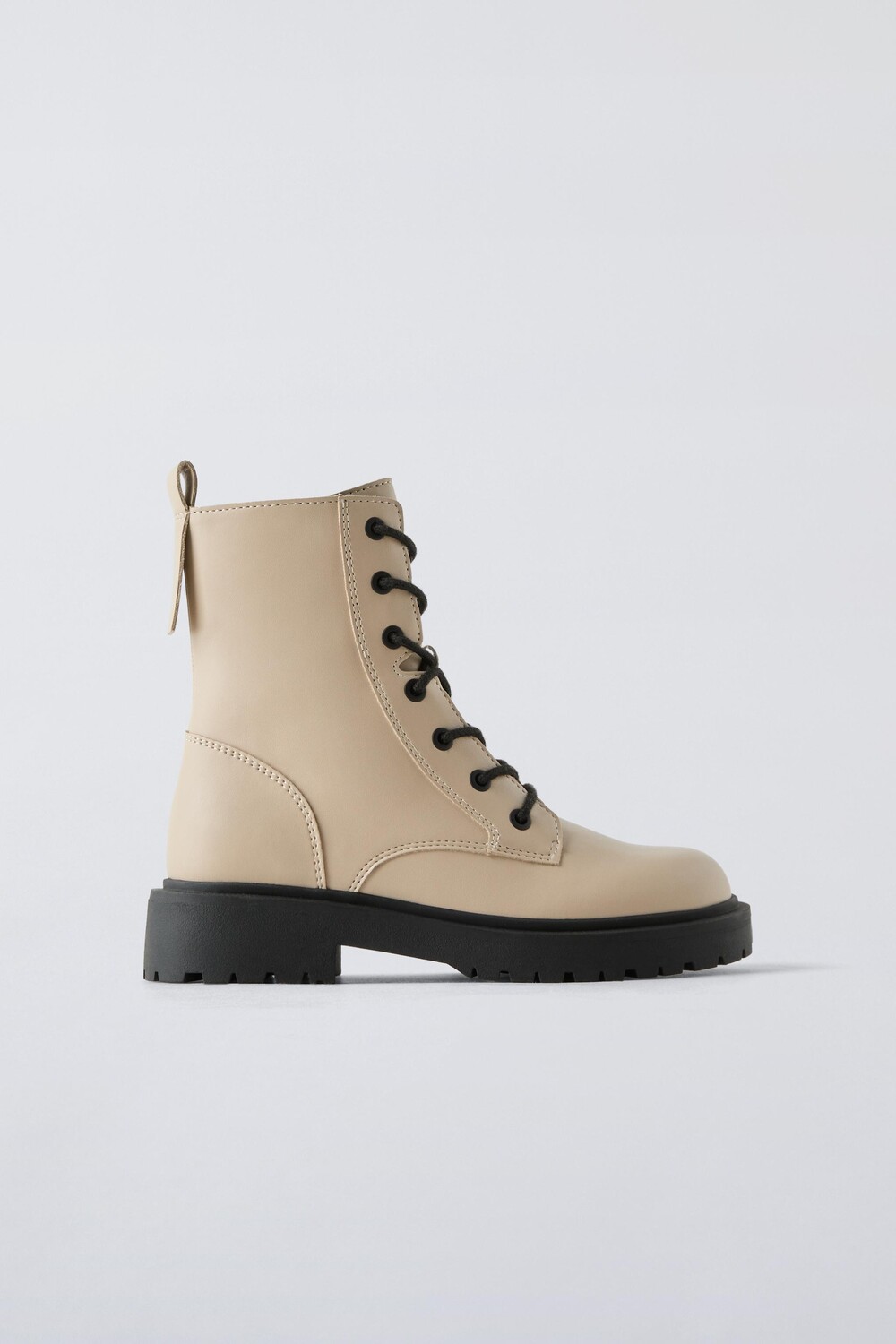 

Ботинки со шнуровкой ZARA, экрю белый