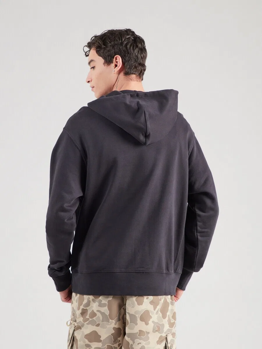 Толстовка LEVI'S 'Premium Graphic' черного цвета — фото 4