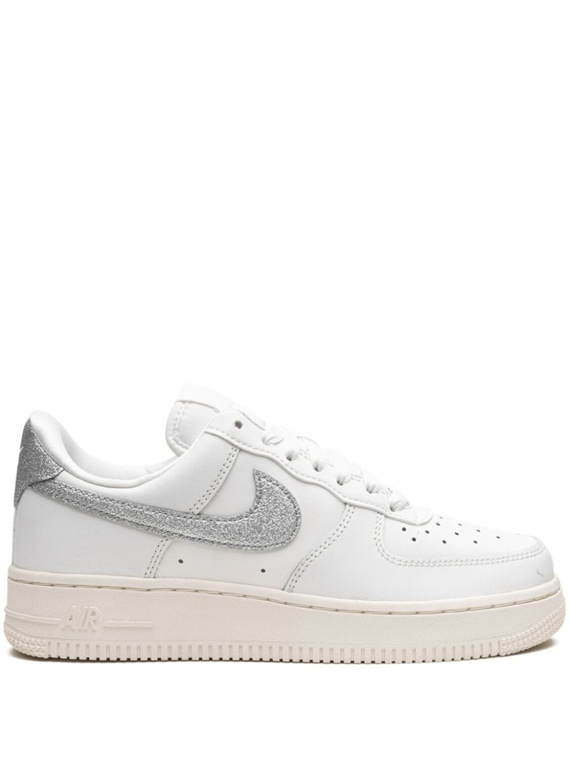 

Nike кроссовки Air Force 1 '07 Summit White/Sail White/Metallic Silver, белый