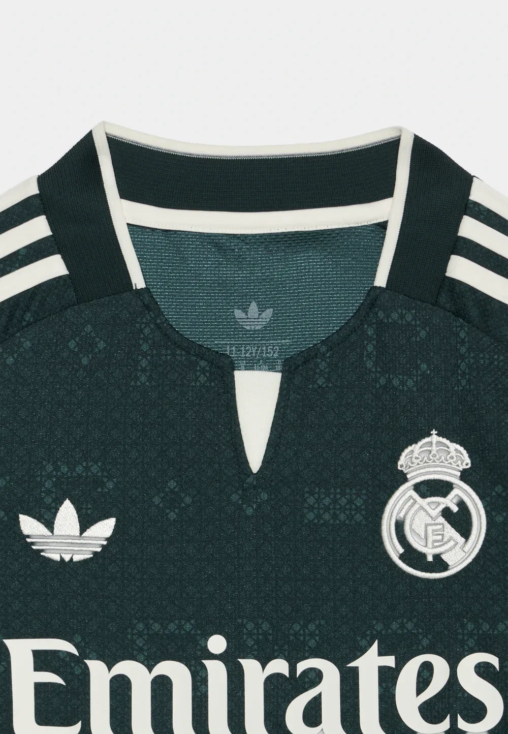 Футболка унисекс с принтом "Реал Мадрид" на выезде Adidas Originals, Aurora Ivy — фото 3