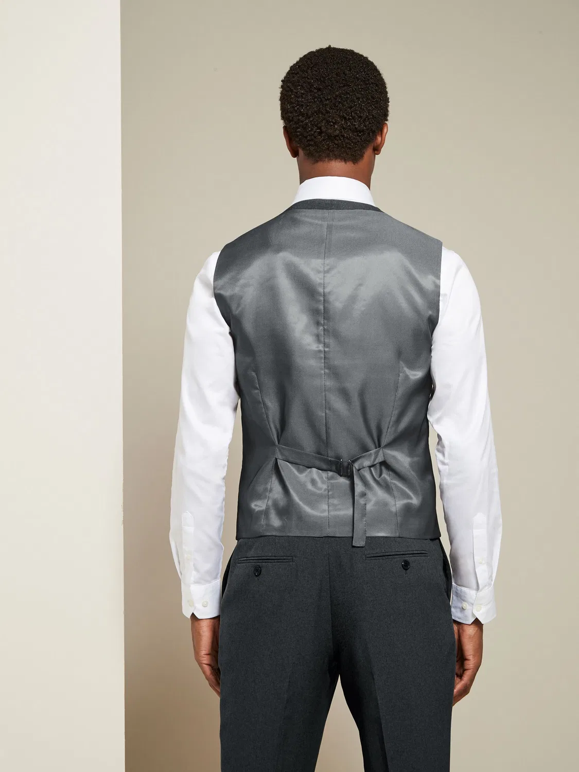 Жилет костюмный Regular Fit Essential Suit Next, угольно-серый — фото 2