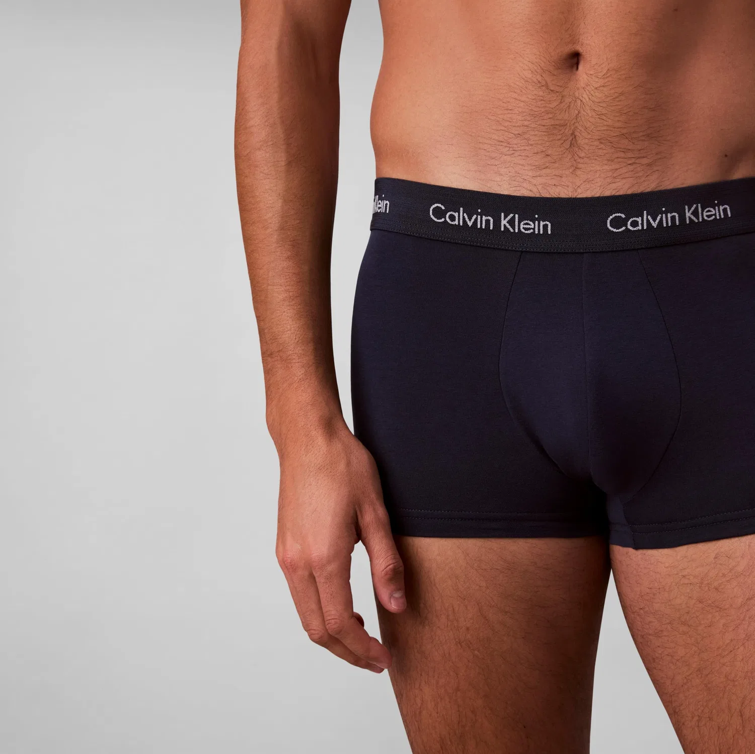 Мужские трусы-боксеры с идеальной посадкой Calvin Klein, 1 X Black, 1 X Blue Eyeshadow, 1 X Cobalt Water — фото 4