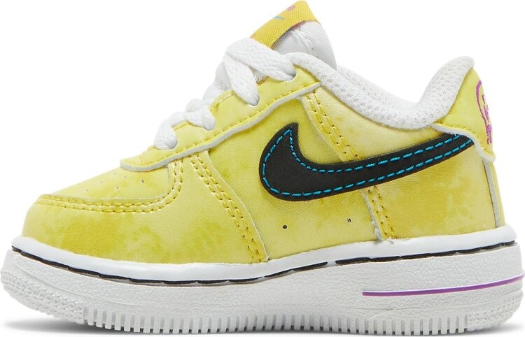 Кроссовки Nike Air Force 1 LV8 3 TD 'Peace, Love, and Basketball', желтый — фото 4