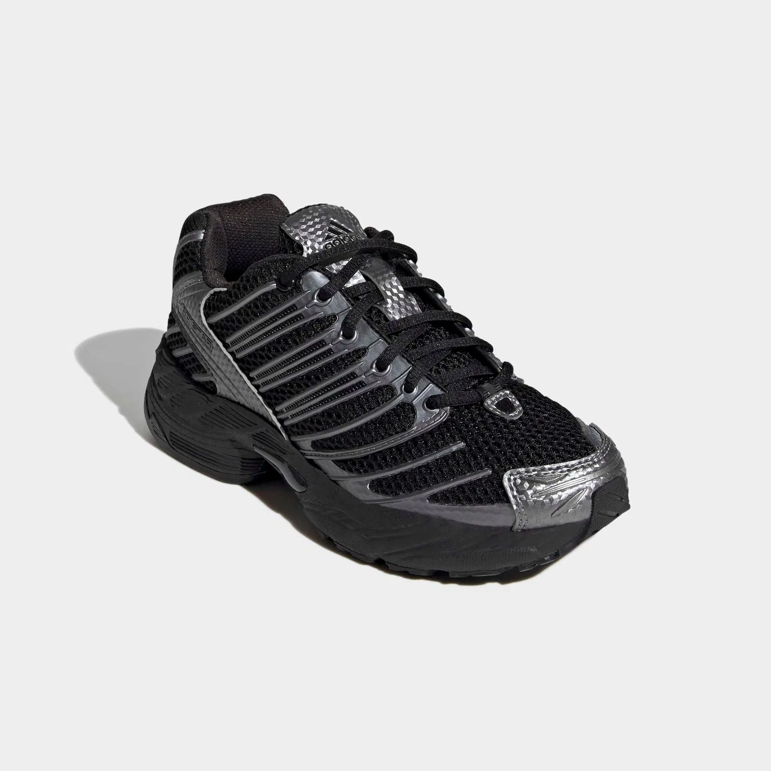 Детские кроссовки с сетчатым верхом Adidas Originals ADISTAR CONTROL 3, Core Black/Iron Metallic/Ftwr White