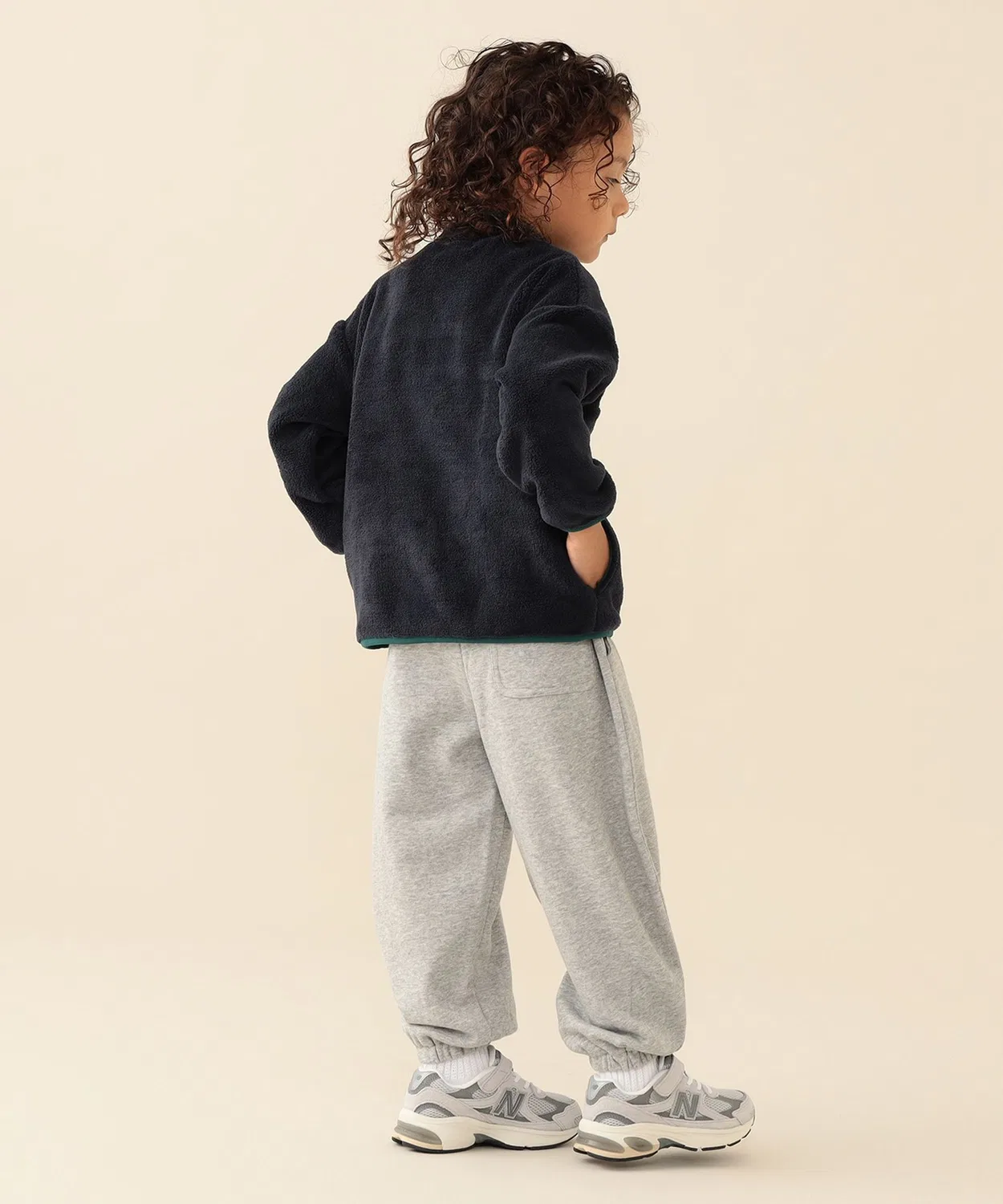 Детские спортивные штаны с объемным кроем I'm OFF BEAMS mini, Light Grey — фото 3