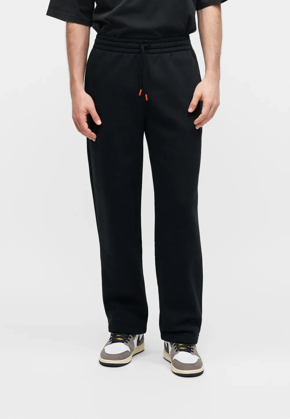 Брюки - спортивные штаны Jordan, Black/University Red