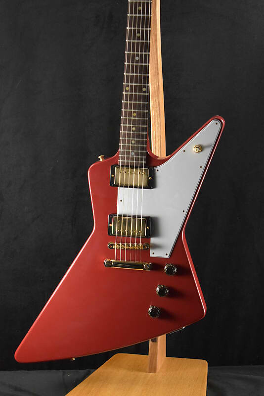 

Gibson Custom Shop 1958 Korina Explorer VOS Cardinal Оборудование из красного золота Copy of Custom Shop 1958 Korina Explorer VOS Cardinal Red Gol...