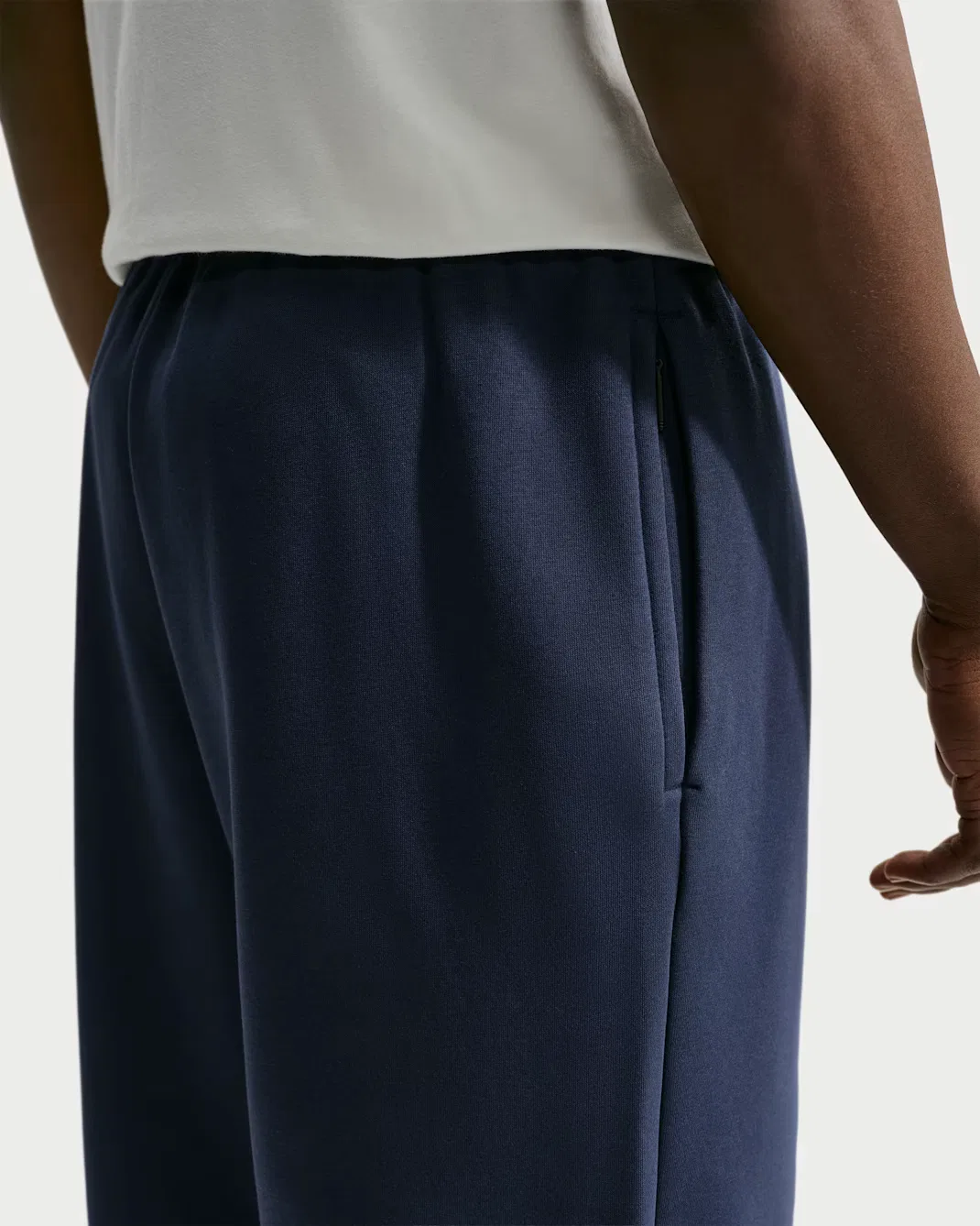 Мужские баскетбольные брюки Therma-FIT с начесом и открытым низом Nike Standard Issue, Midnight Navy/Pale Ivory — фото 3
