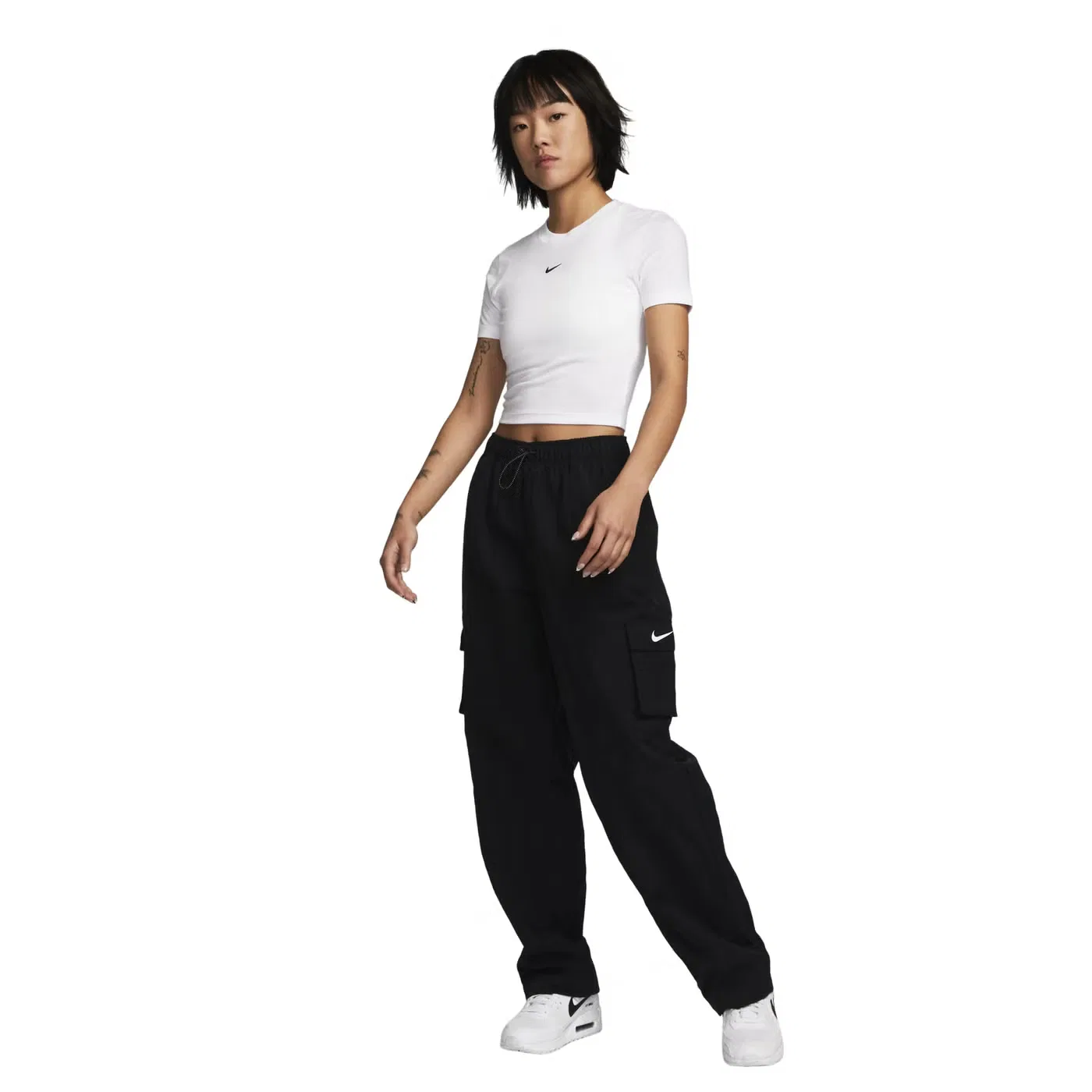 Футболка укороченная с принтом Sportswear Essential Nike, белая — фото 3