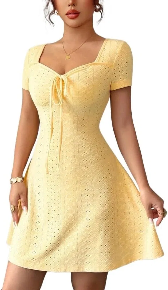 Женское мини-платье с бантом Knitted, Light Yellow