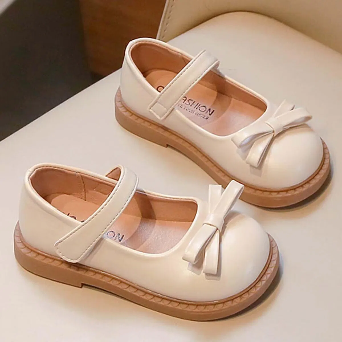 Детские туфли Мэри Джейн для девочек Princess Party School Flats IvoireCh, Beige — фото 3