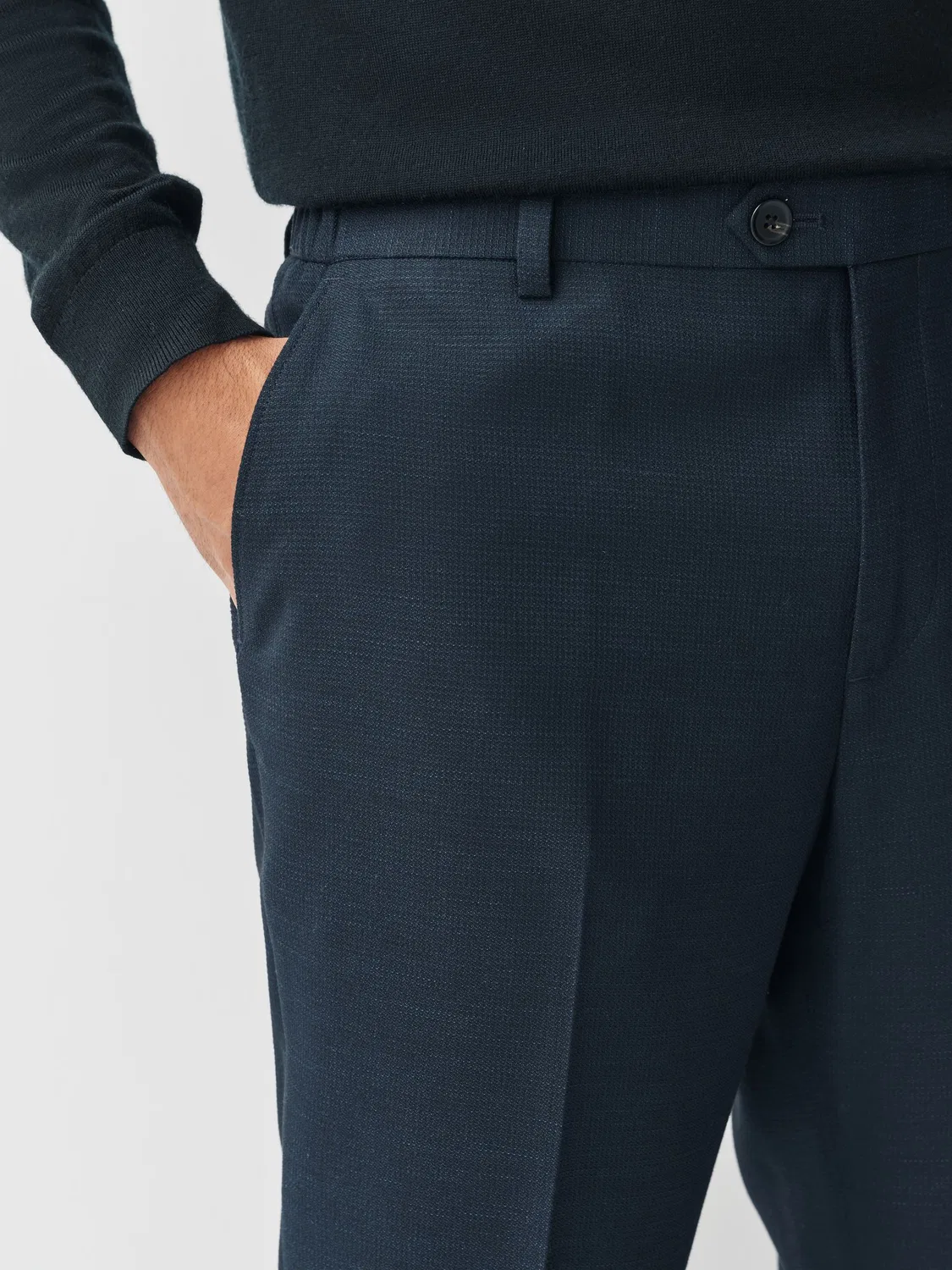 Брюки классические с заниженной талией, модель Navy Regular Fit Next, темно-синий — фото 4